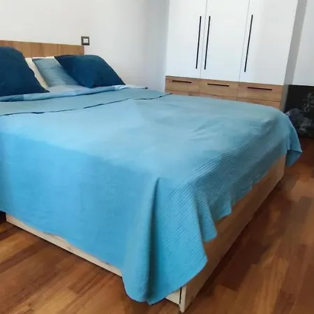 Unirii & Spacious 2r * Bükreş